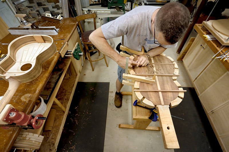 A-Luthier-Works
